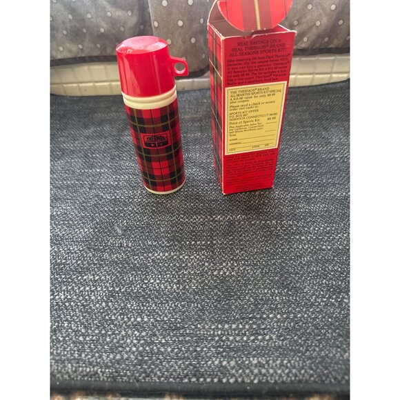 Vtg Plaid Thermos 3 Oz Sweet Honesty Body Splash Decanter Orig Box   2 ITEMS $25 - Picture 4 of 4